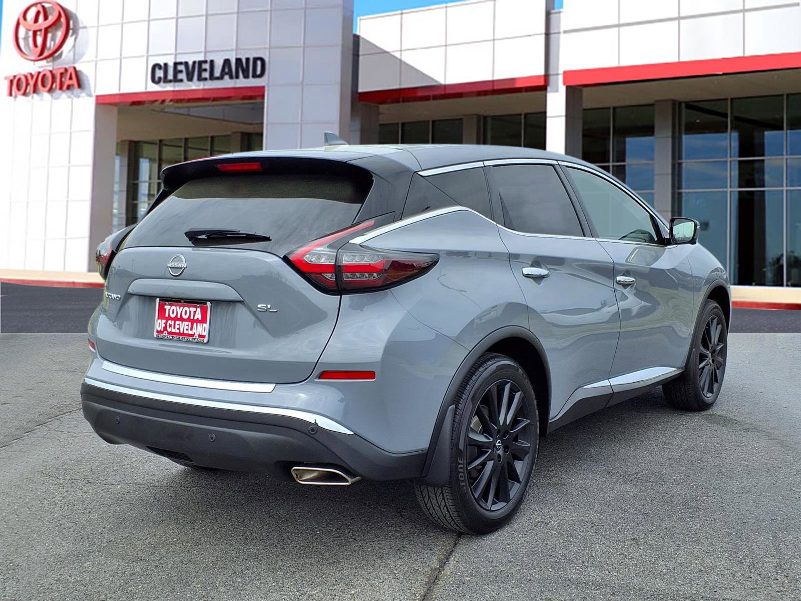 Used 2024 Nissan Murano SL FWD image 7