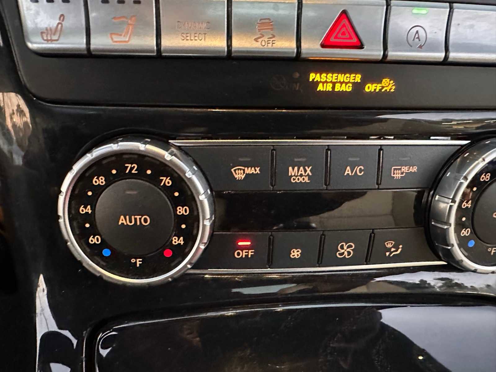 Used 2019 Mercedes-Benz SLC 300 SLC 300 image 16