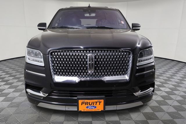 Used 2019 Lincoln Navigator L Reserve image 3