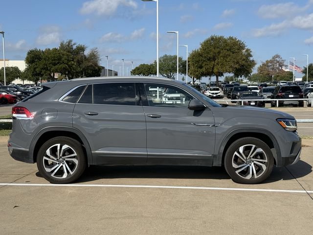 Used 2020 Volkswagen Atlas Cross Sport SEL Premium AWD/4WD image 3