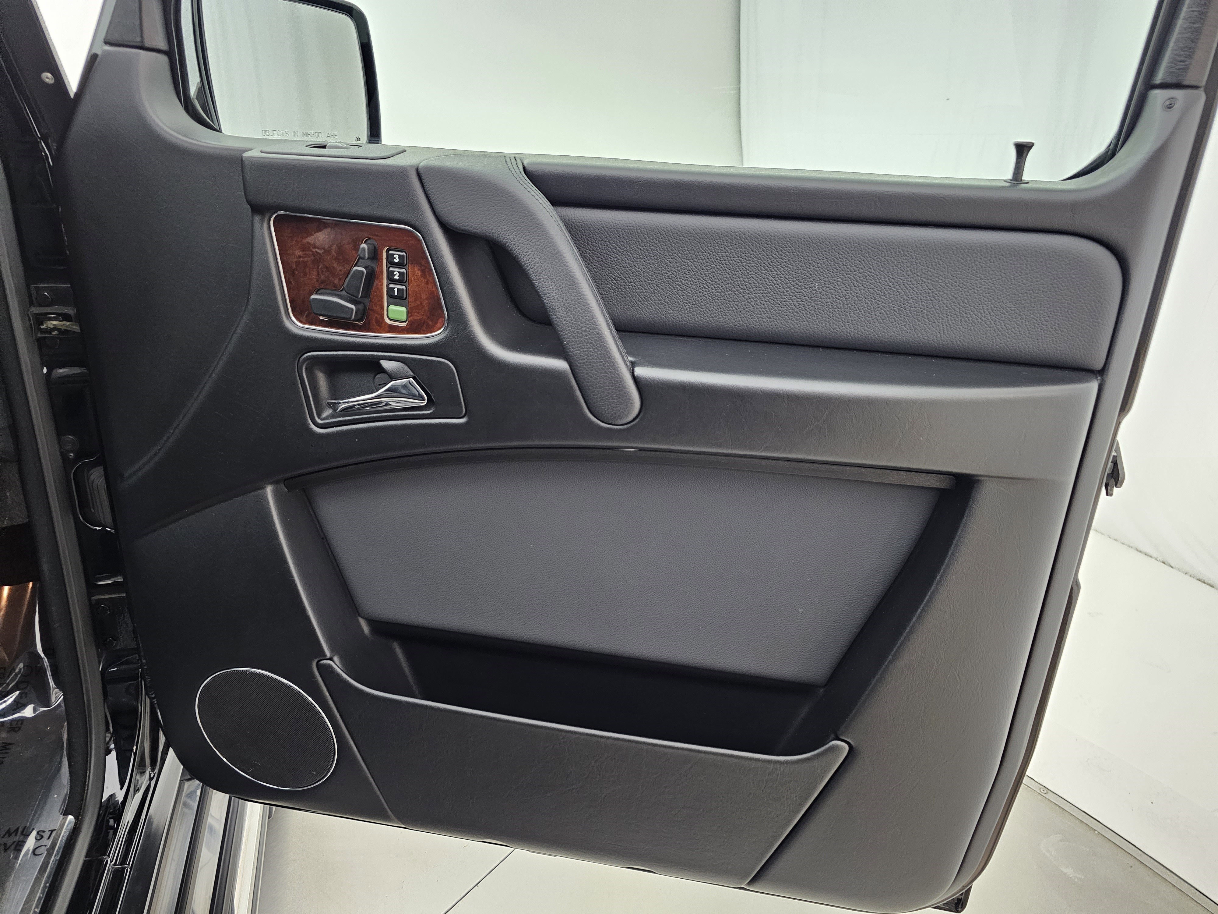 Used 2012 Mercedes-Benz G 550 image 19