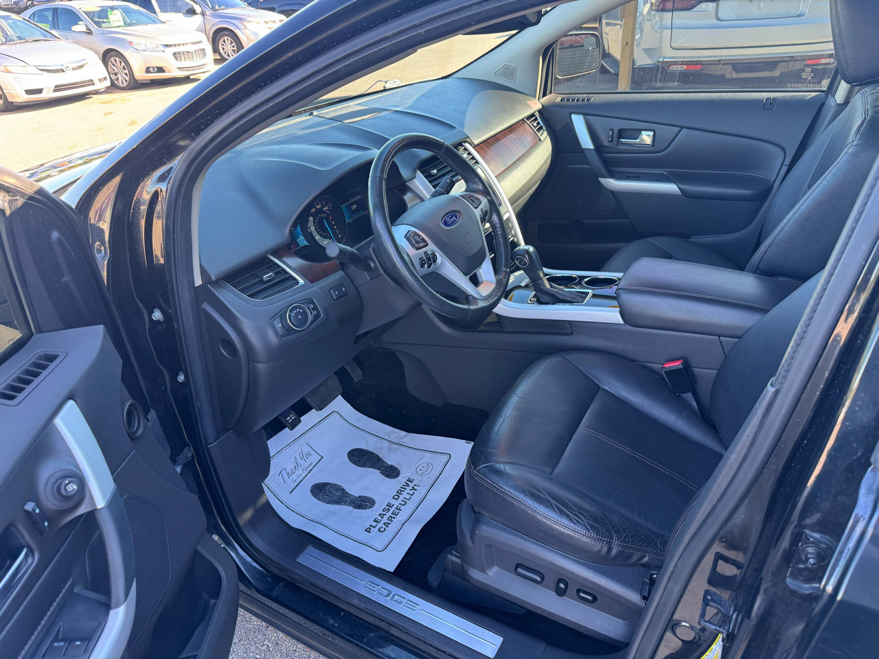 Used 2011 Ford Edge Limited image 11