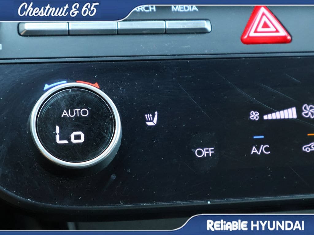 Certified 2025 Hyundai Sonata SEL FWD image 37
