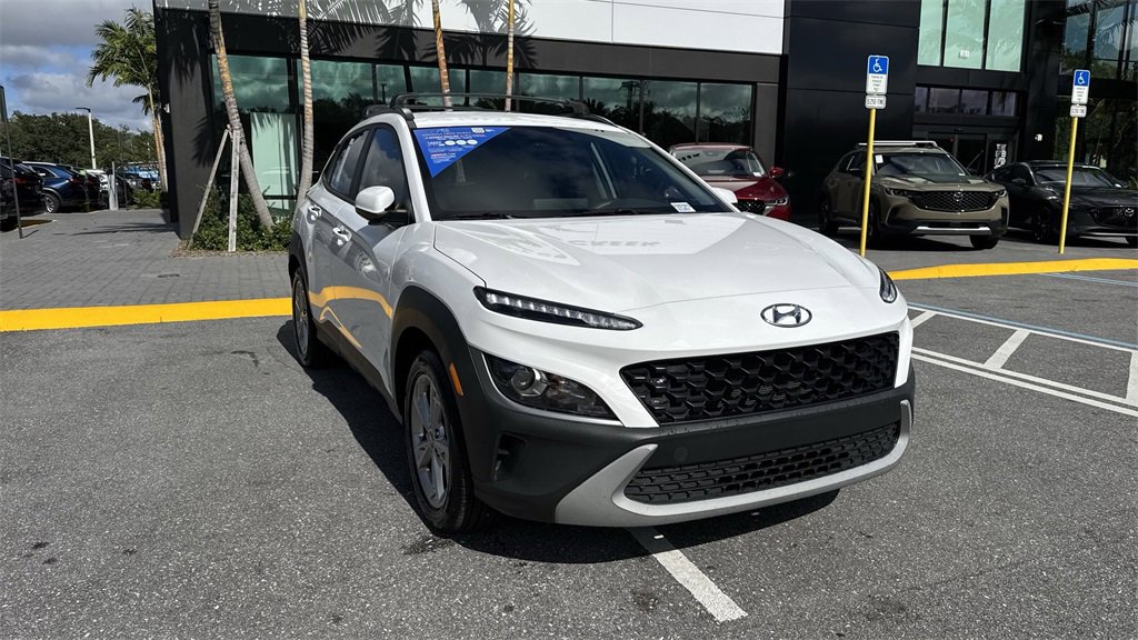 Used 2022 Hyundai Kona SEL image 8