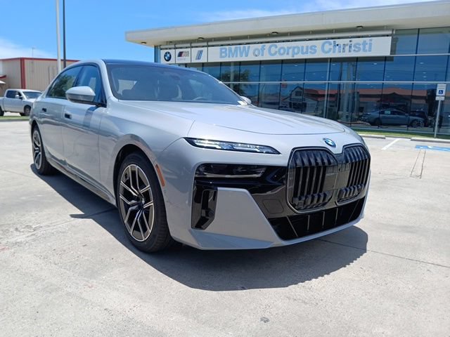 New 2026 BMW 740i w/ Executive Package RWD image 1