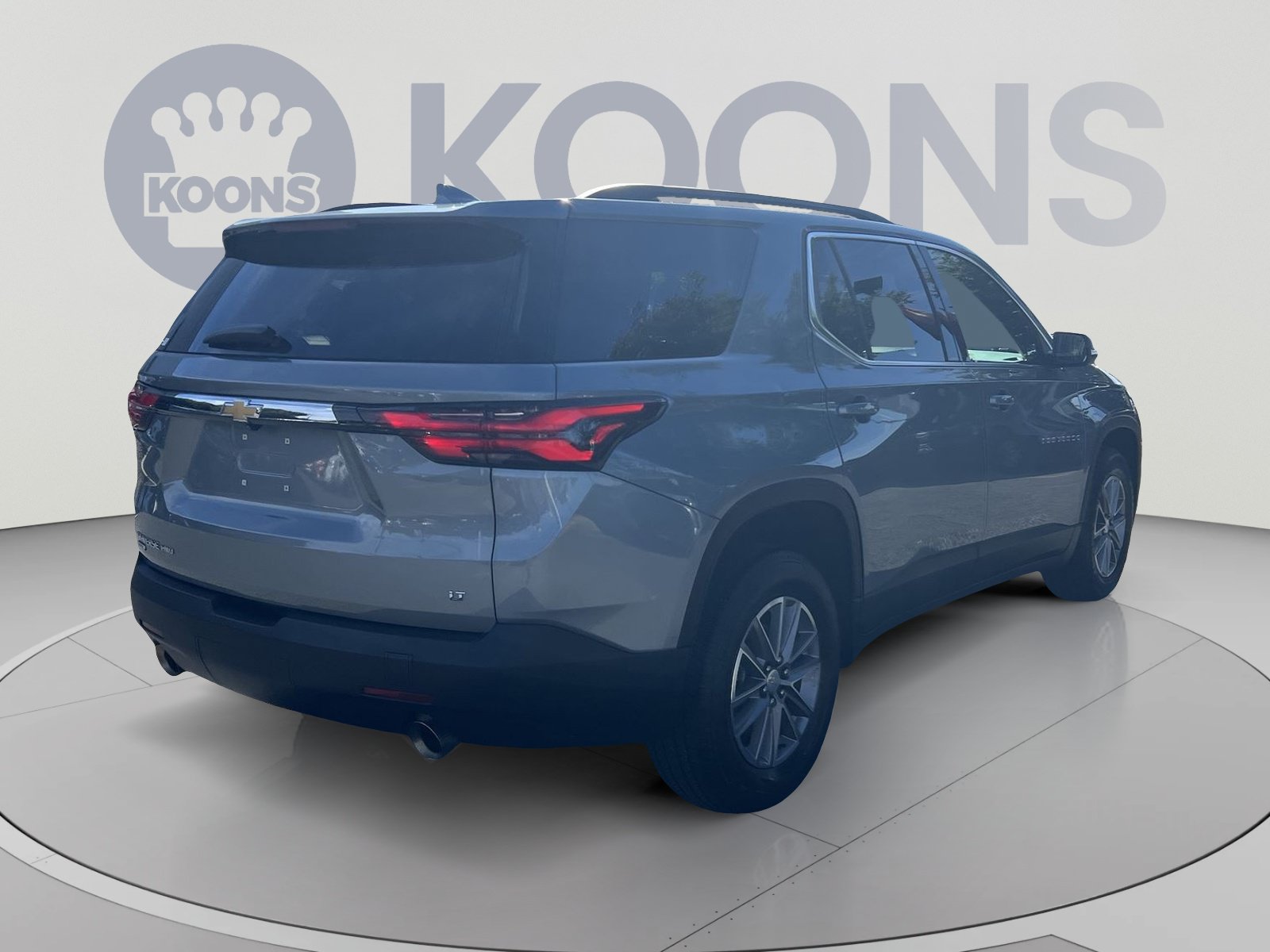Used 2024 Chevrolet Traverse LT AWD/4WD image 7
