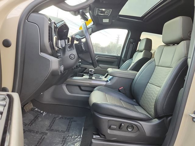 Certified 2022 Chevrolet Silverado 1500 ZR2 w/ Technology Package image 13