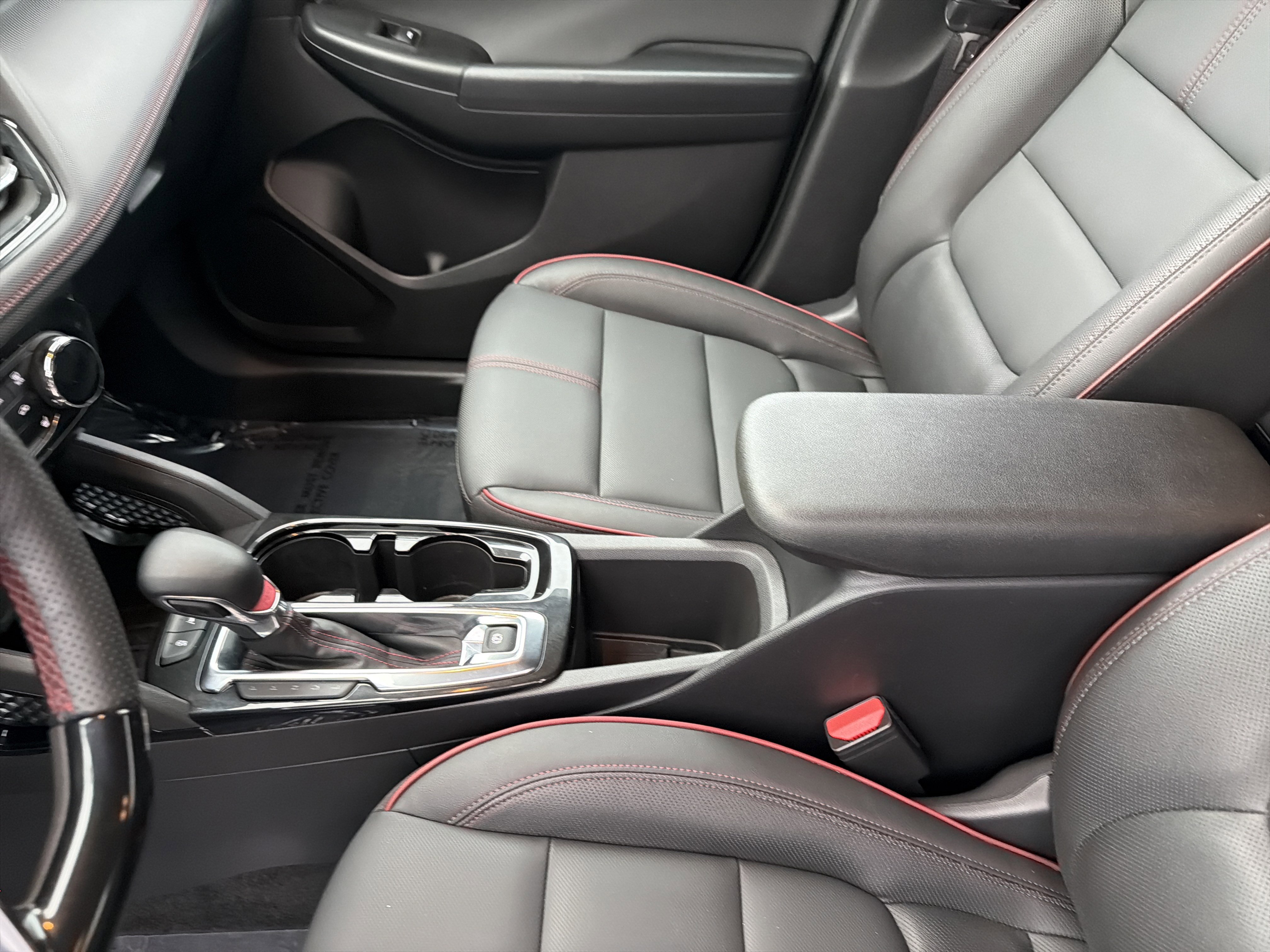 Used 2024 Chevrolet TrailBlazer RS w/ Driver Confidence Package image 18