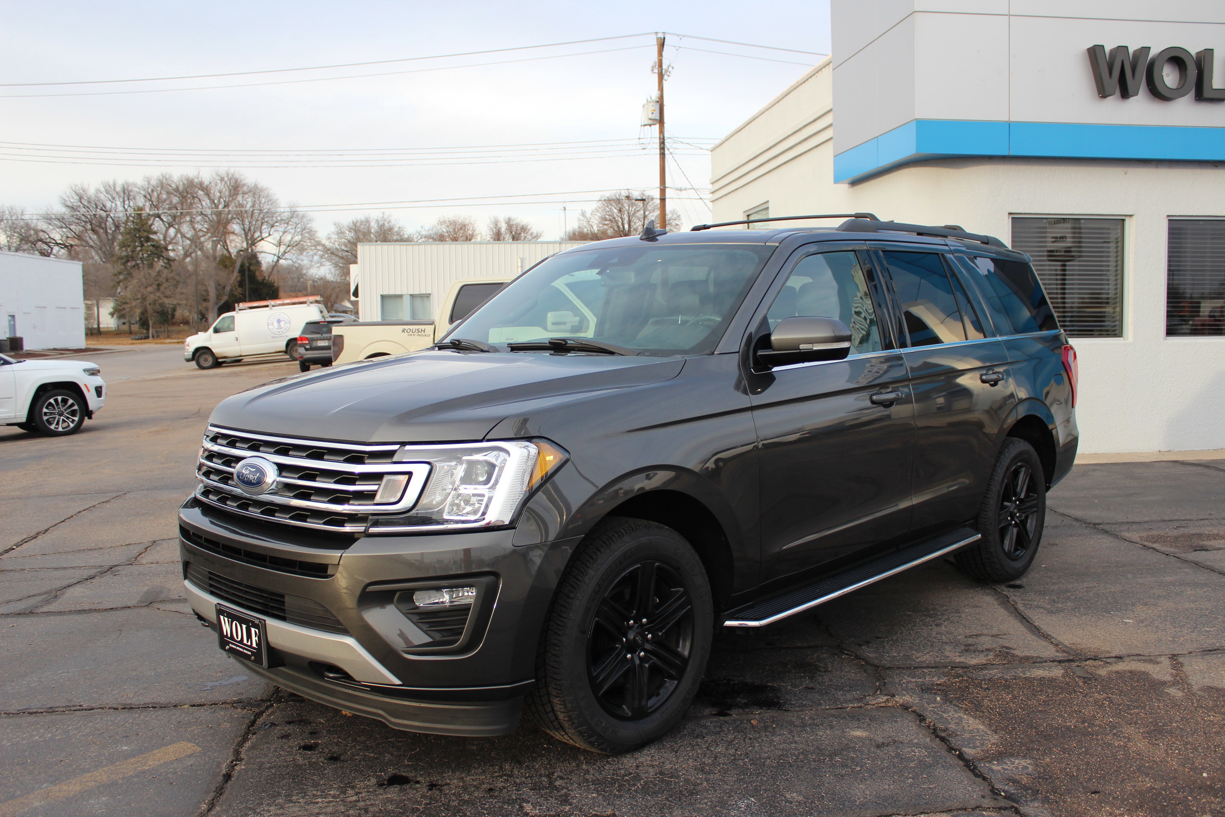 Used 2020 Ford Expedition XLT w/ Equipment Group 202A image 1