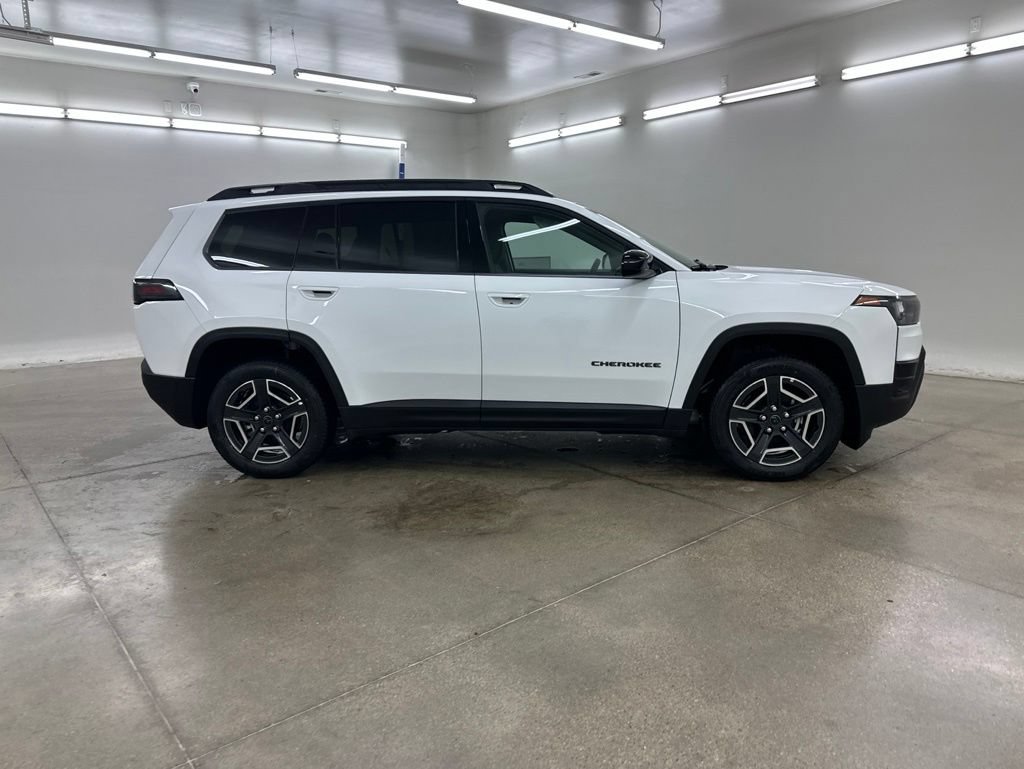 New 2026 Jeep Cherokee Laredo AWD/4WD image 11