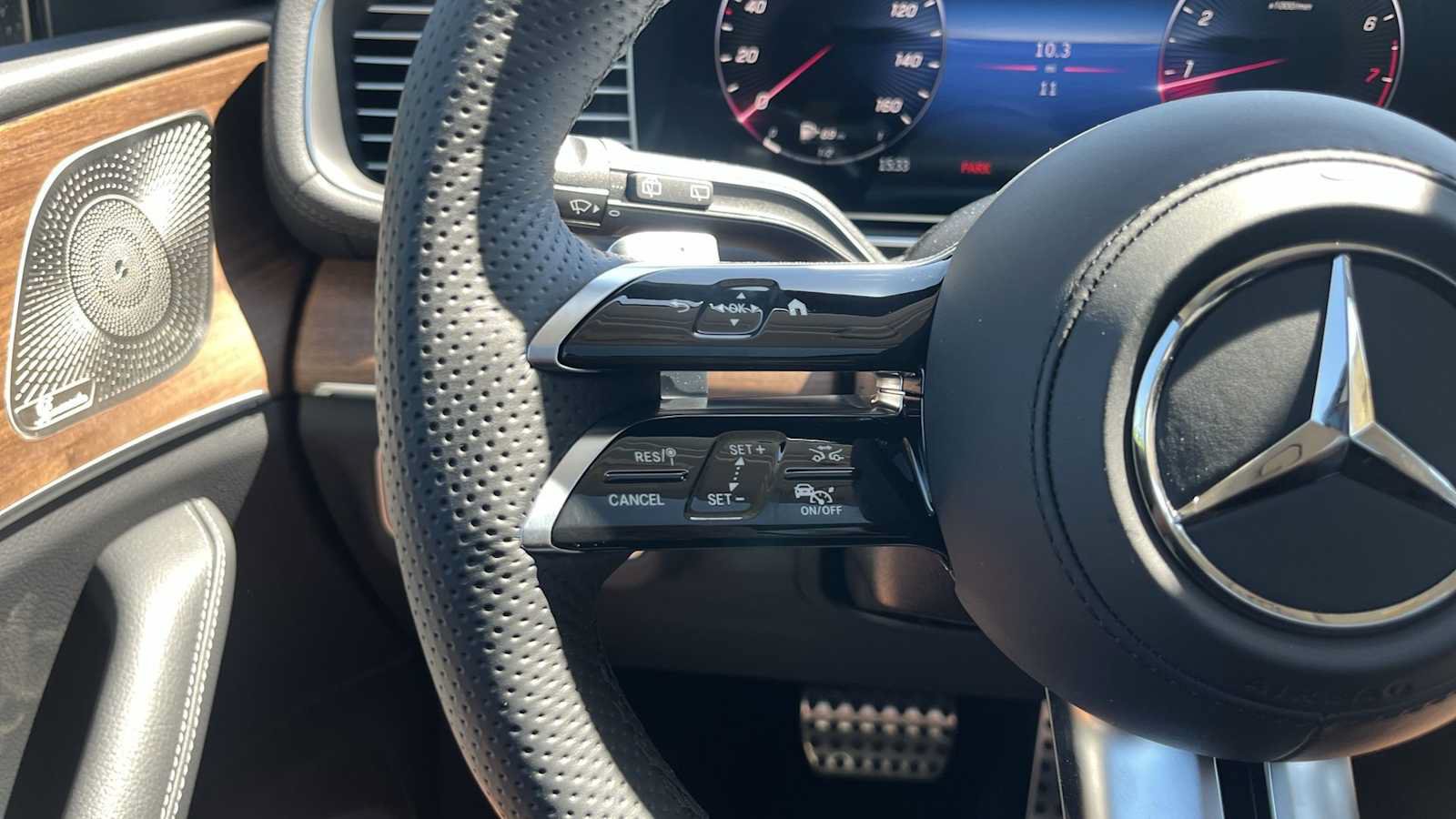 New 2026 Mercedes-Benz GLS 450 4MATIC image 41