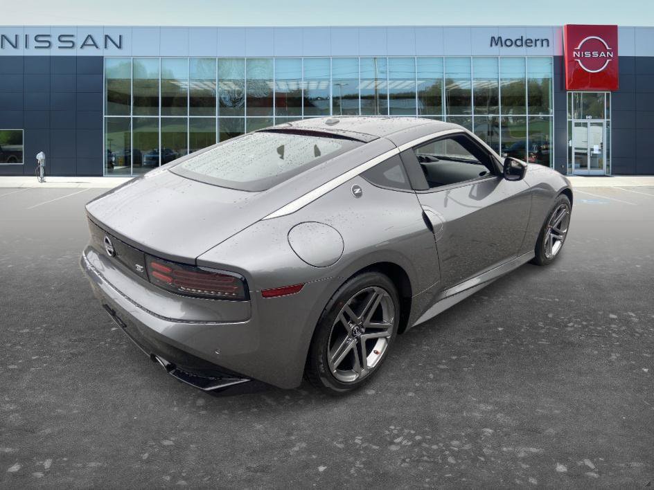 Certified 2024 Nissan Z Sport w/ Floor Mat Package RWD image 5