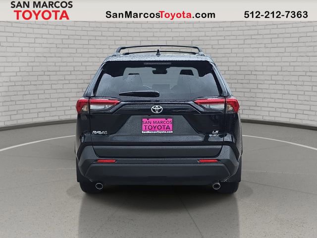 Used 2025 Toyota RAV4 LE image 6