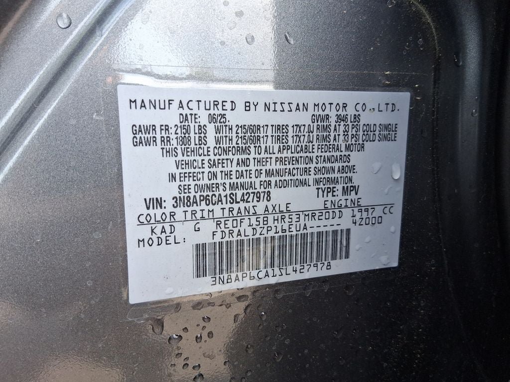 Used 2025 Nissan Kicks SV w/ Charging Package FWD image 31