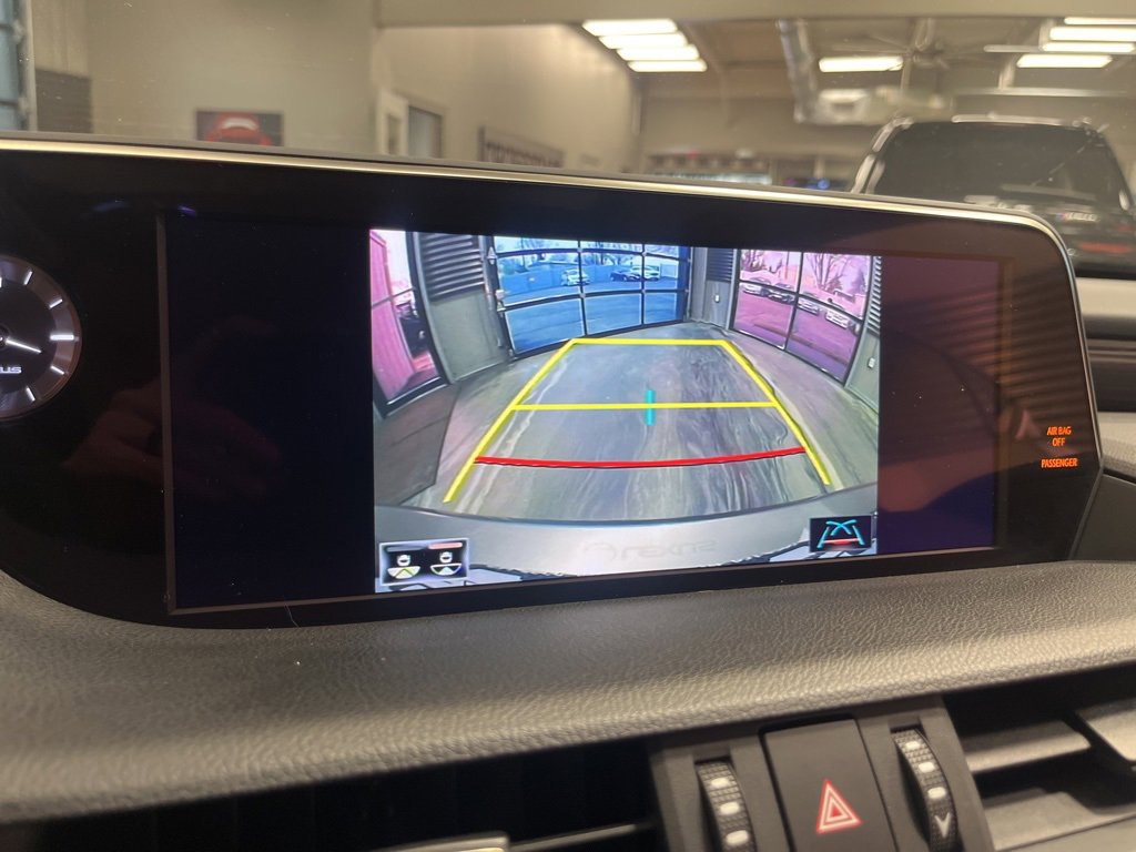 Used 2021 Lexus ES 350 w/ Premium Package image 16