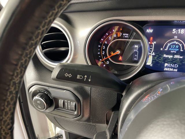 Used 2020 Jeep Gladiator Overland AWD/4WD image 13