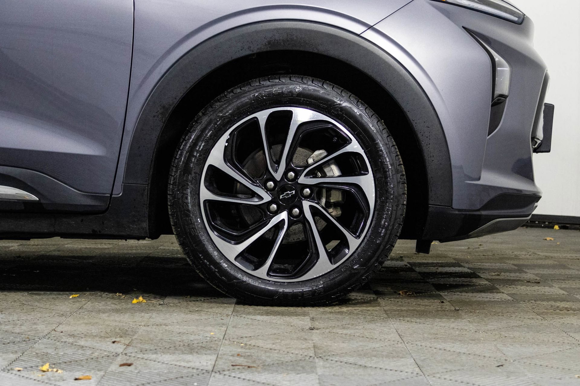 Used 2022 Chevrolet Bolt EUV Premier w/ Sun & Sound Package image 42