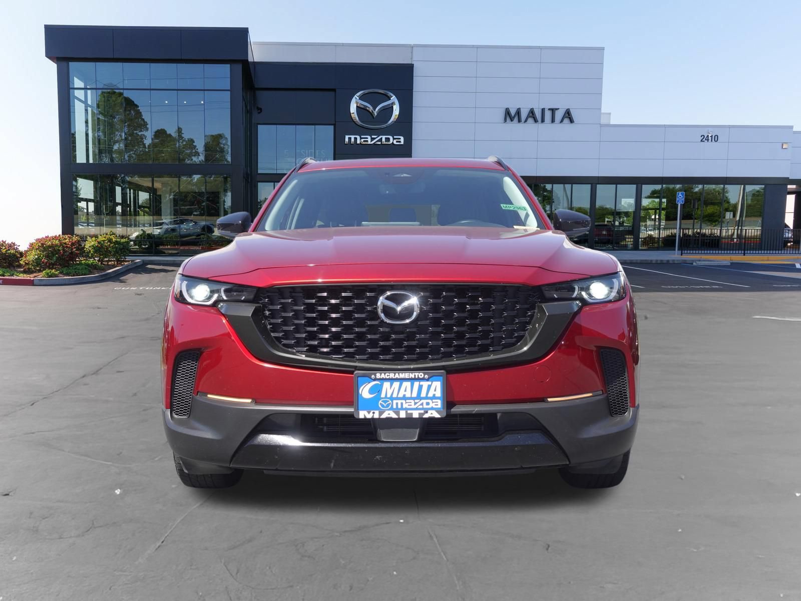 Used 2025 MAZDA CX-50 AWD 2.5 Hybrid w/ Premium Pkg image 10