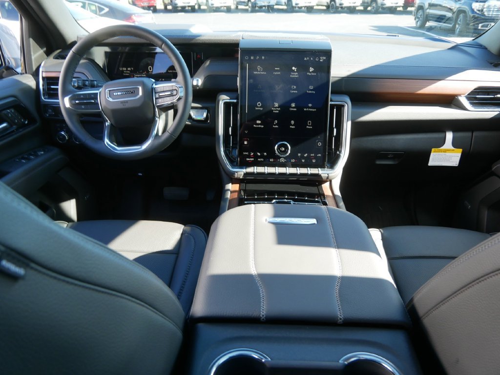 New 2026 GMC Yukon XL Denali w/ Sun & Power Step Package AWD/4WD image 19