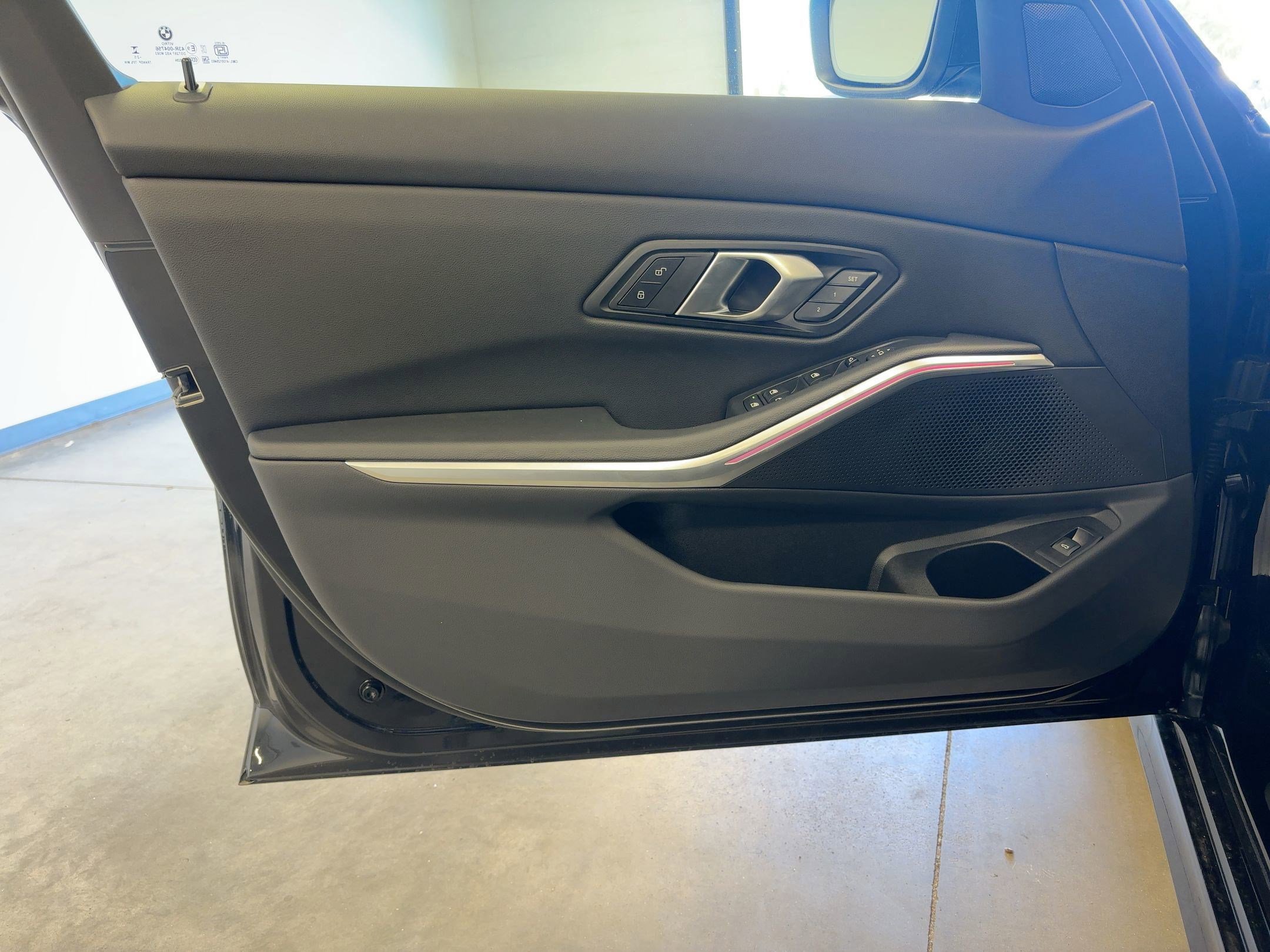 Used 2026 BMW 330i Sedan image 11