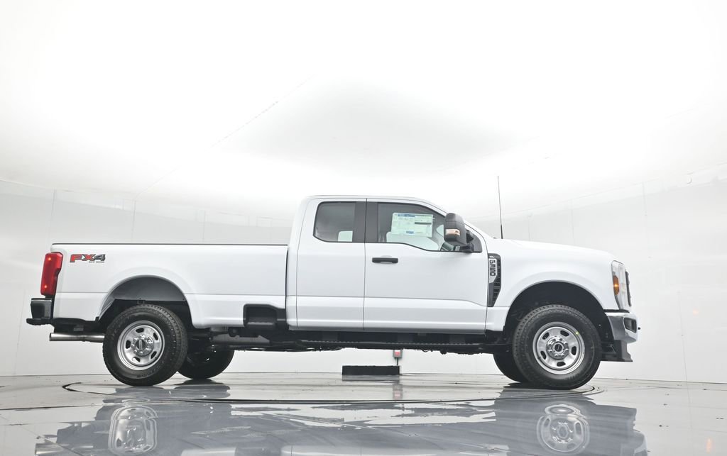 New 2026 Ford F350 XL w/ FX4 Off-Road Package image 47