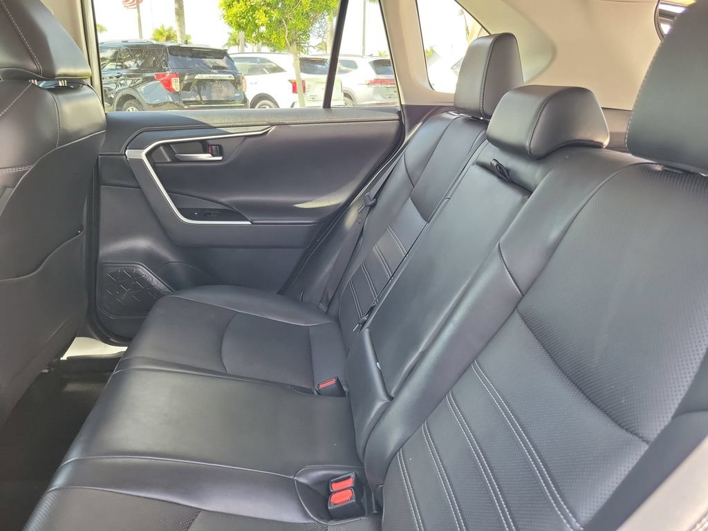 Used 2019 Toyota RAV4 Limited w/ Cold Weather Package FWD image 14