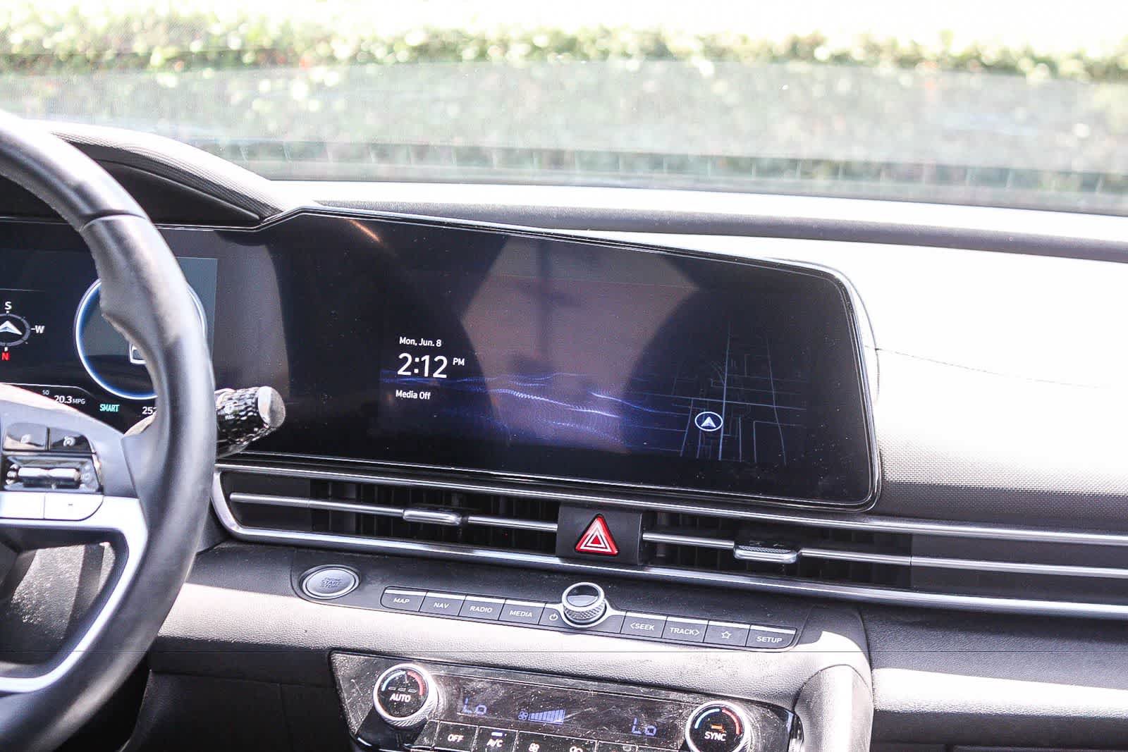 Certified 2023 Hyundai Elantra SEL w/ Convenience Package FWD image 18