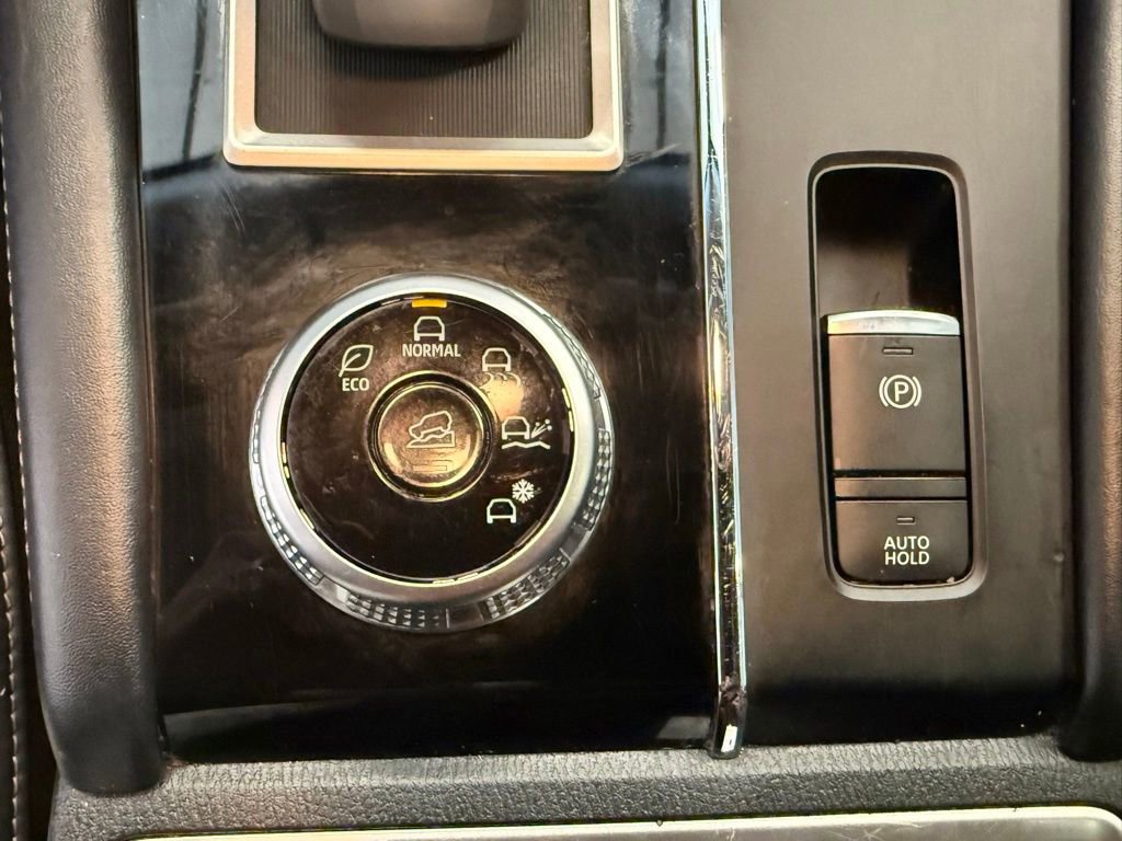 Used 2022 Mitsubishi Outlander SE image 31