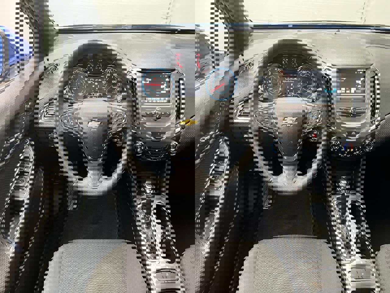 Used 2017 Chevrolet Cruze LT w/ Convenience Package image 12