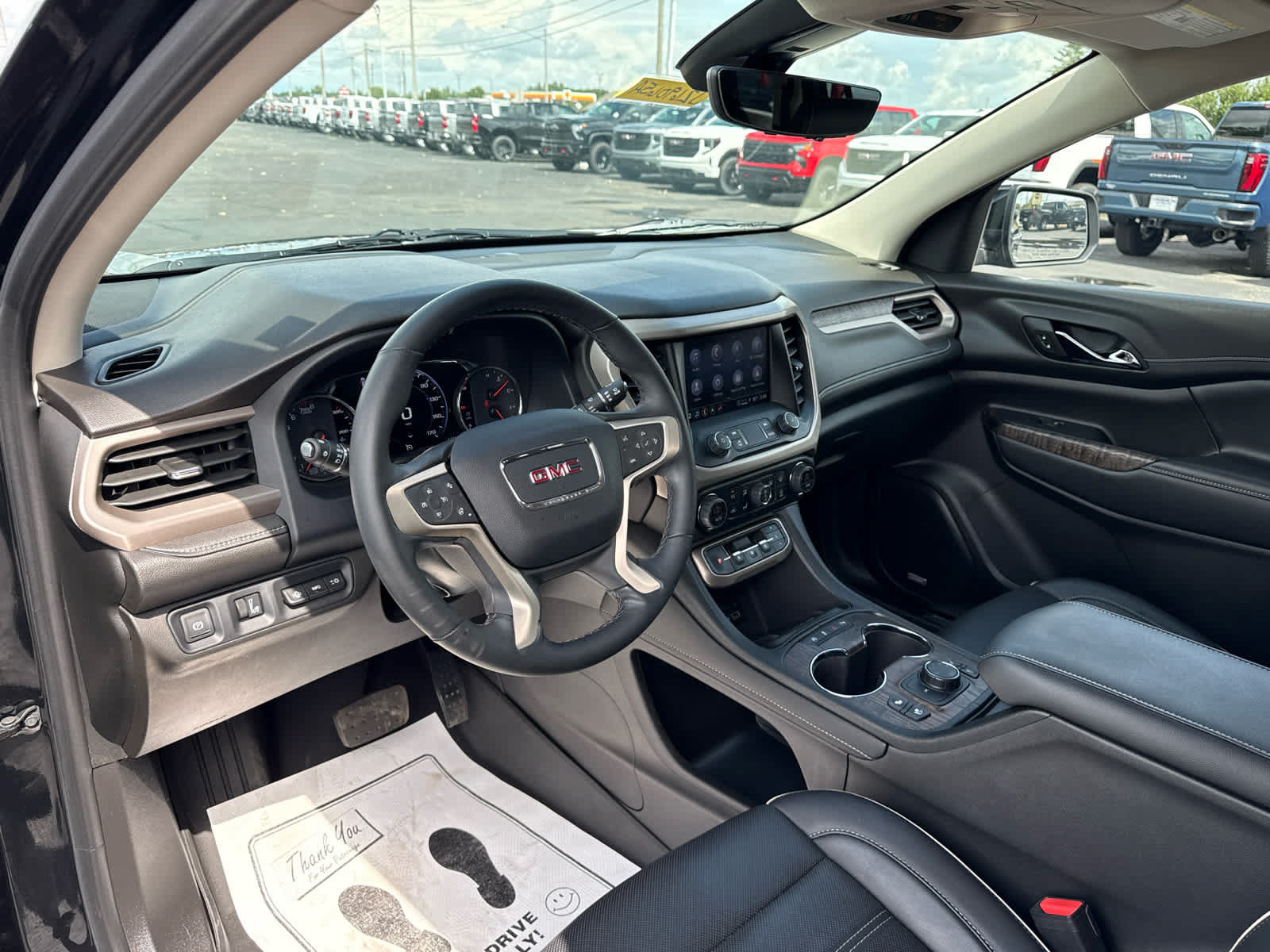 Certified 2023 GMC Acadia Denali w/ Black Diamond Edition AWD/4WD image 13