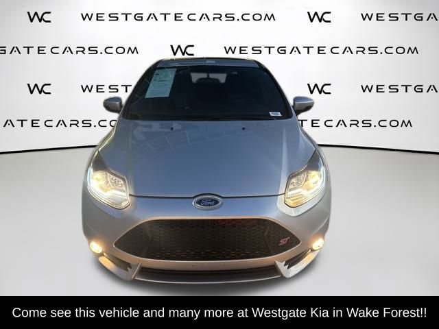 Used 2013 Ford Focus ST image 2