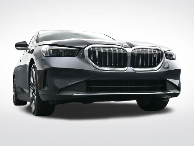 New 2026 BMW i5 eDrive40 AWD/4WD image 41