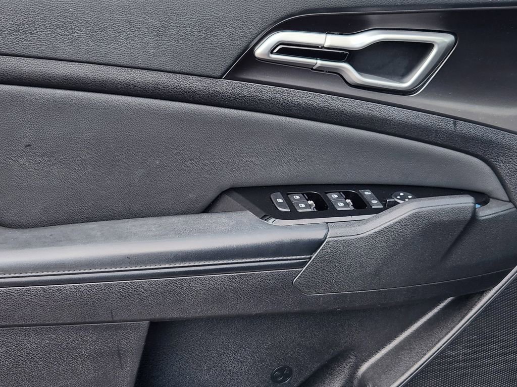 Used 2023 Kia Sportage EX image 22