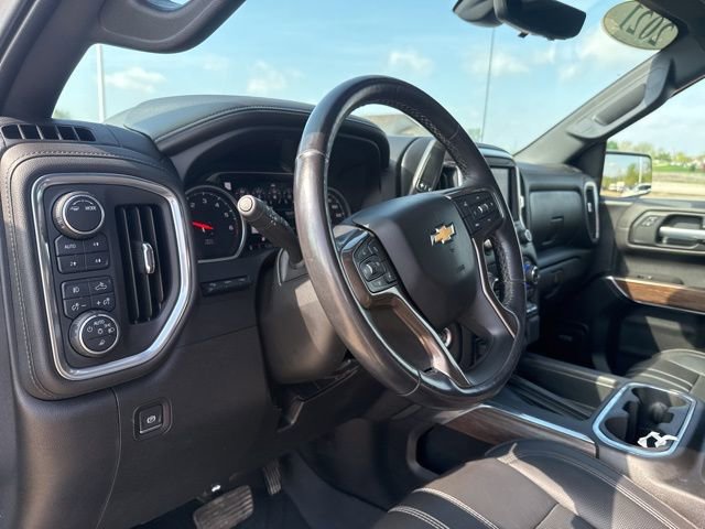 Used 2021 Chevrolet Silverado 1500 High Country w/ Technology Package AWD/4WD image 19