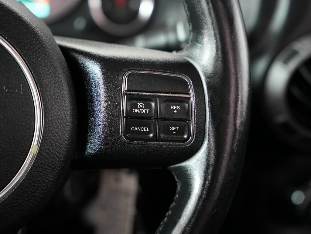 Used 2013 Jeep Wrangler Sport w/ Connectivity Group AWD/4WD image 13