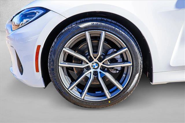 Used 2023 BMW 430i Convertible w/ Convenience Package image 9