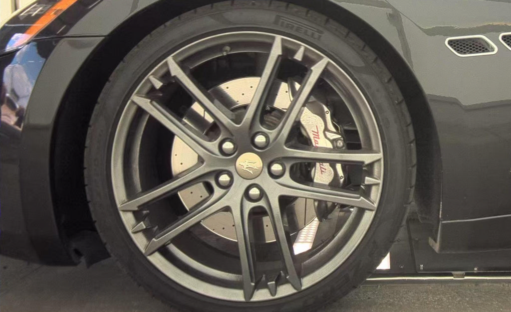 Used 2017 Maserati GranTurismo Sport RWD image 8