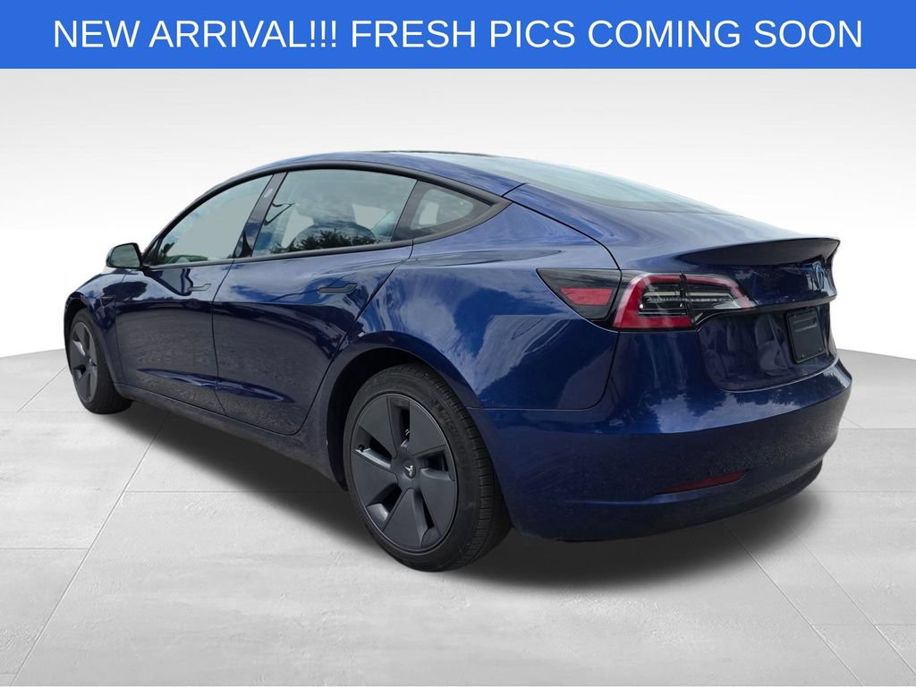 Used 2023 Tesla Model 3 Standard Range RWD image 5