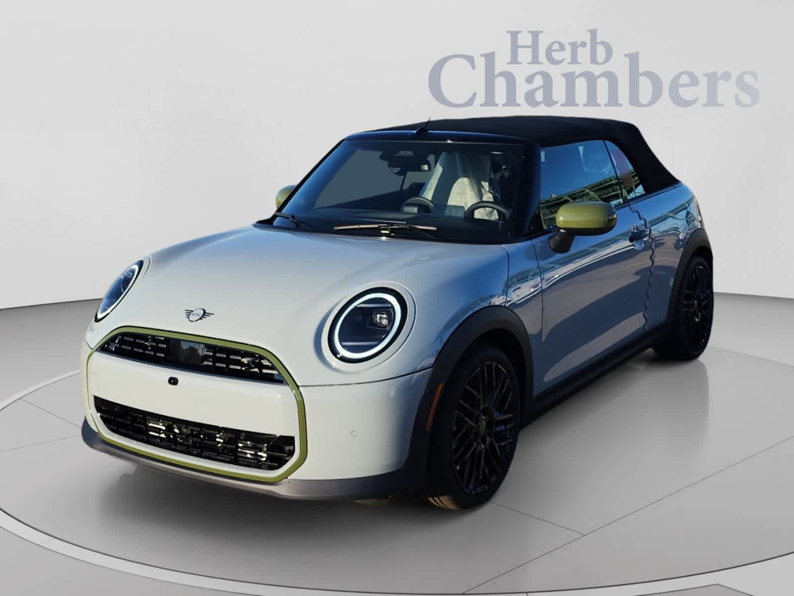 New 2027 MINI Cooper S w/ Paul Smith Edition FWD image 4