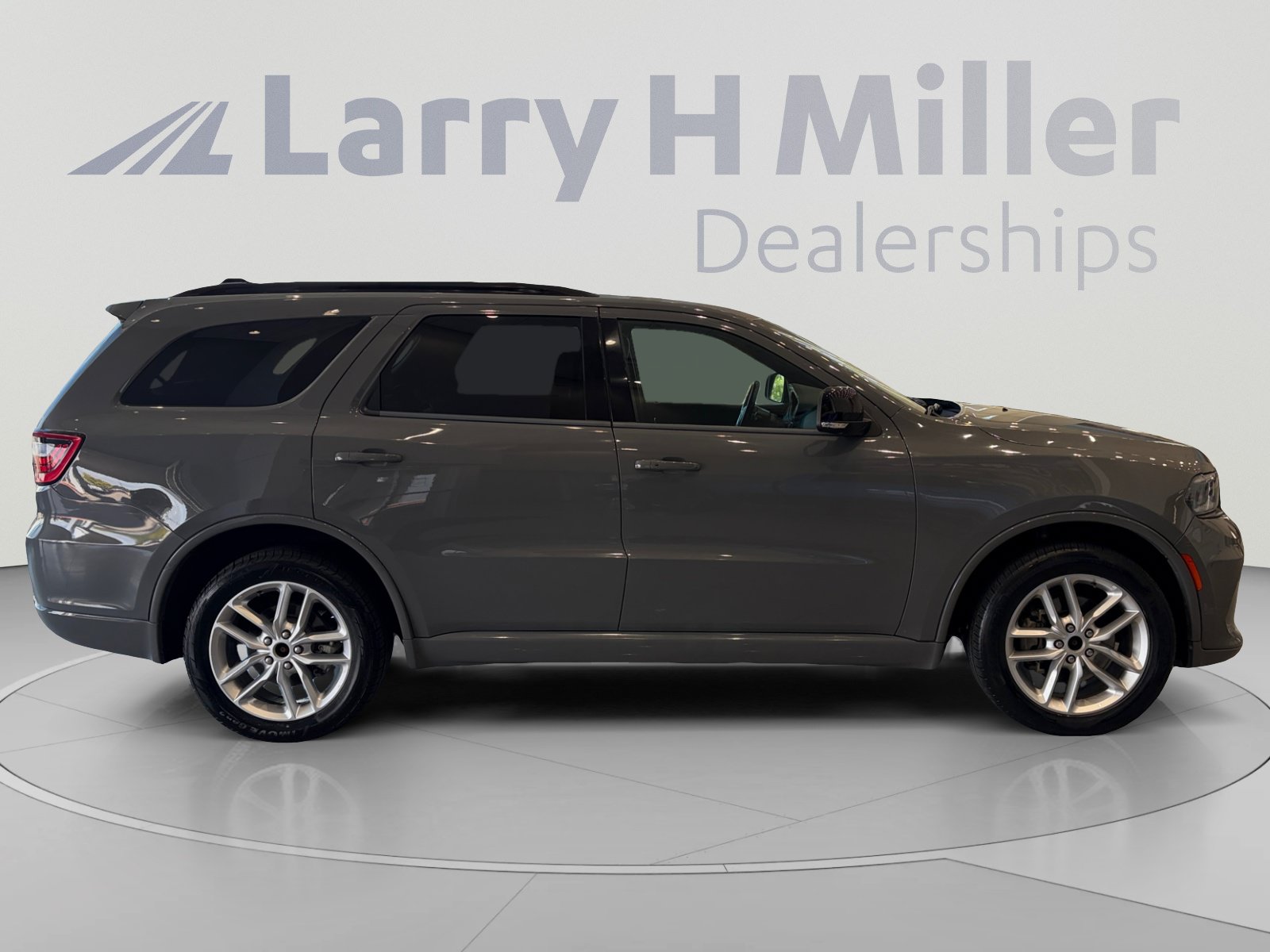 Used 2023 Dodge Durango GT AWD/4WD image 6