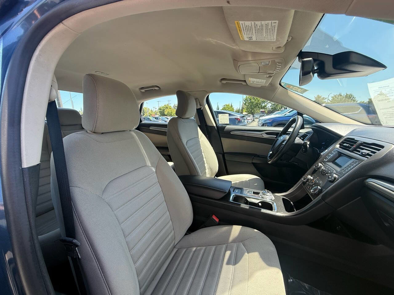 Used 2019 Ford Fusion S image 17