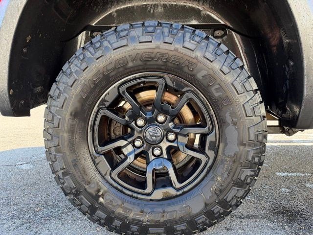 Used 2016 RAM 1500 Rebel w/ Mopar 10 Package image 24