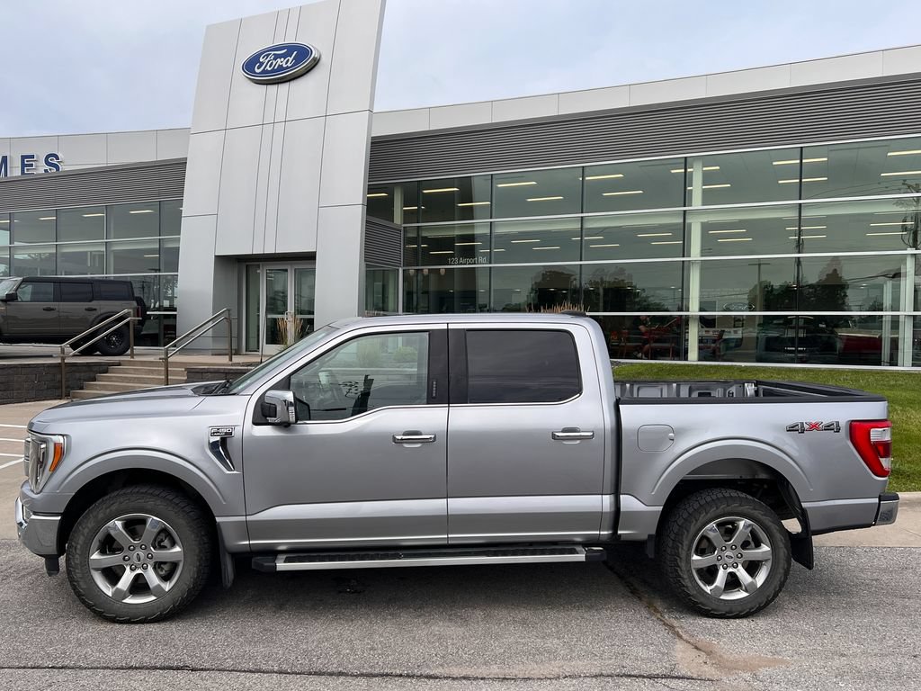 Used 2022 Ford F150 Lariat w/ Equipment Group 502A High AWD/4WD image 3