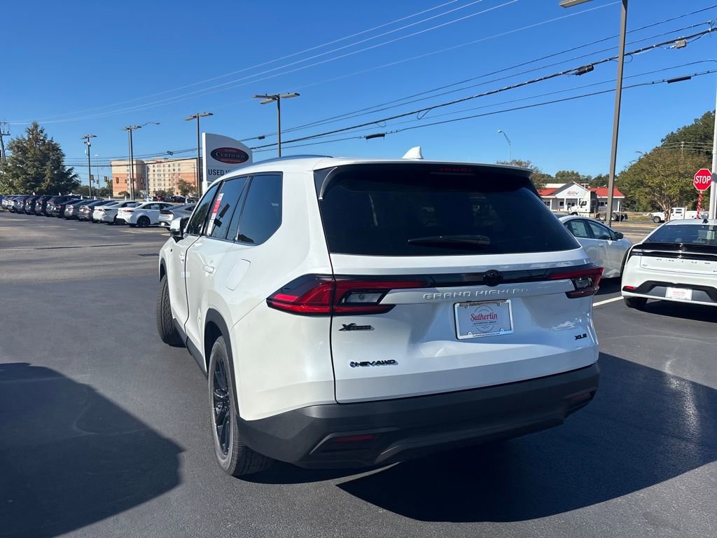 New 2026 Toyota Grand Highlander XLE image 3