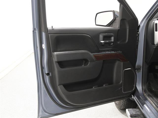 Used 2016 GMC Sierra 1500 SLT w/ SLT Preferred Package image 4