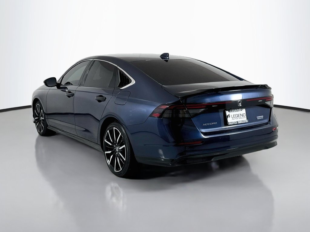 Used 2025 Honda Accord Touring image 8