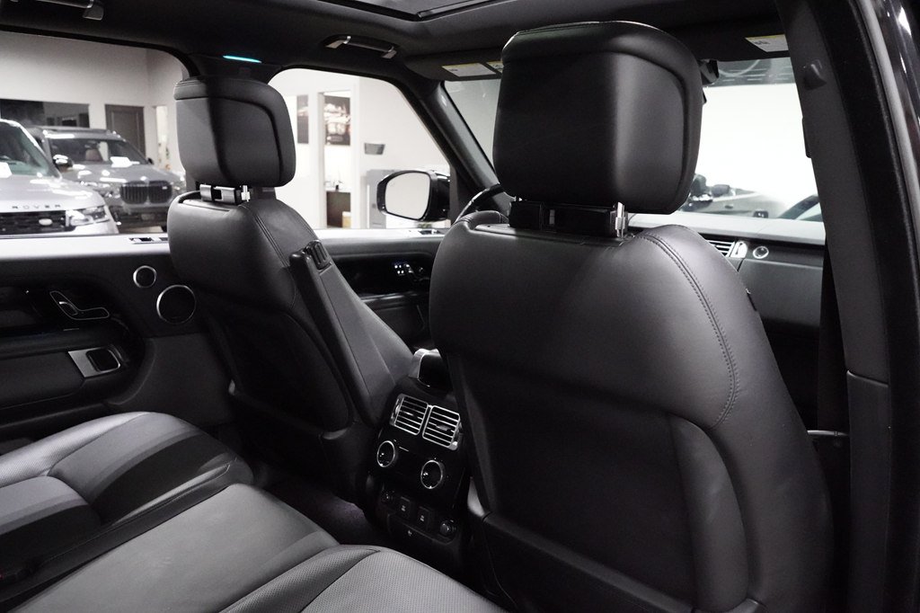 Used 2019 Land Rover Range Rover Supercharged AWD/4WD image 29