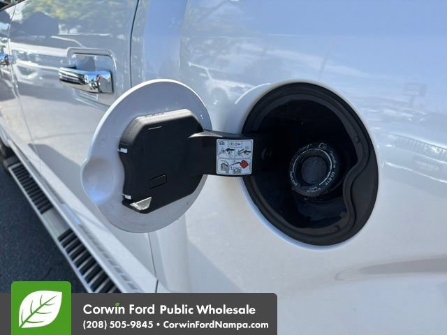 Used 2017 Ford F150 Lariat w/ Equipment Group 501A Mid AWD/4WD image 10