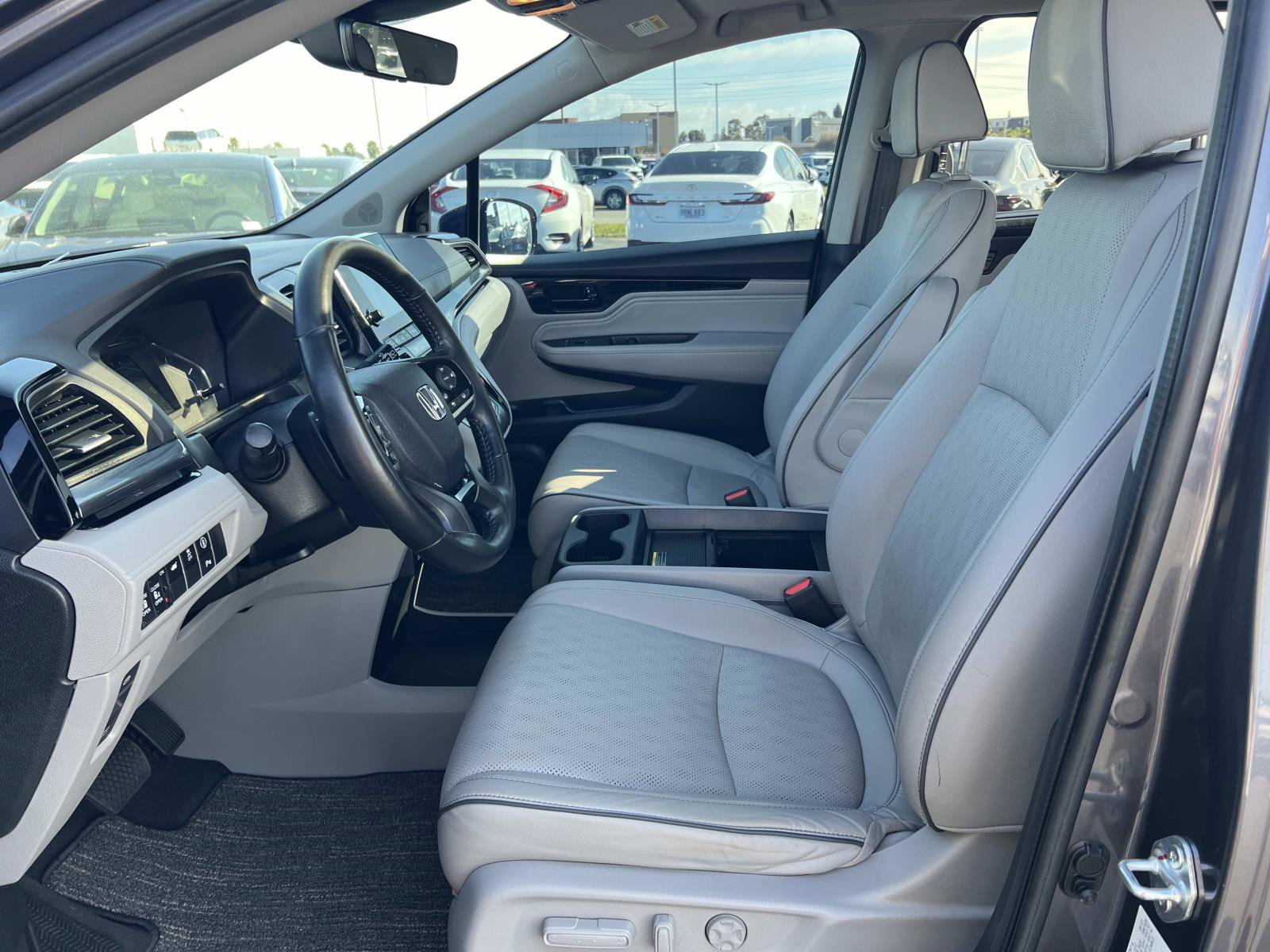 Used 2022 Honda Odyssey Elite image 21