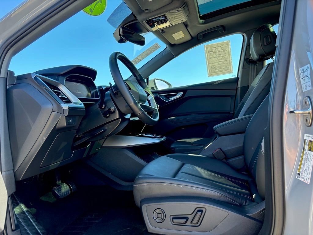 Used 2024 Audi Q4 e-tron Premium Plus w/ Premium Plus image 10